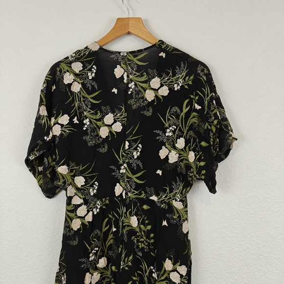 Reformation Lemongrass Floral Boho Wide Leg Jumpsuit V-neck Peek-a-boo Bodice 10 - Picture 15 of 16